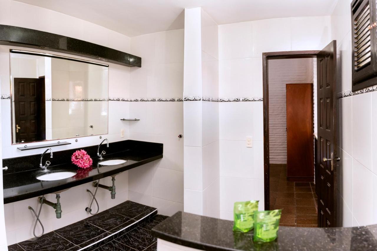 Sunshine Hotel Кумбуку Екстер'єр фото
